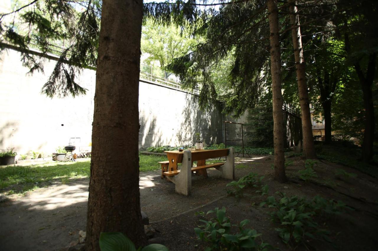 Castle Courtyard Hideaway Apartment Budapest Exterior photo